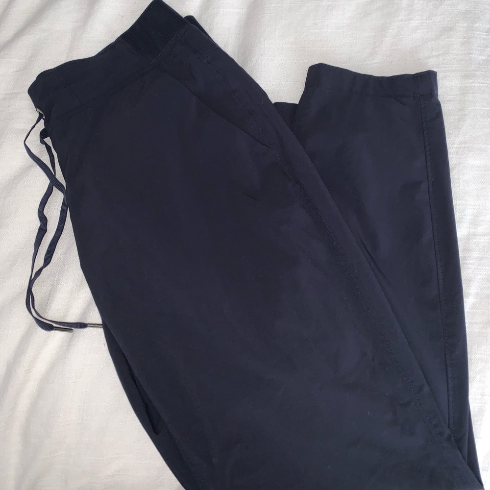 Athleta jogger pants